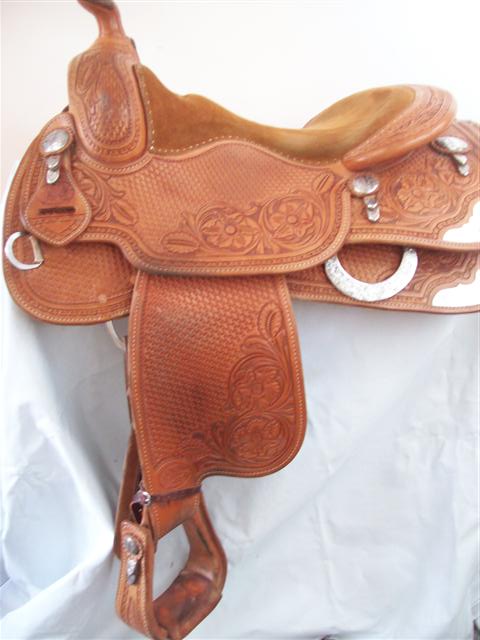 Used Saddle:- Image Number:1
